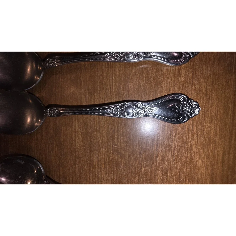 Rogers Precious Stainless Silverware Flatware 6 Fork 6 Spoon 6 Tea Spoon 6 Knife